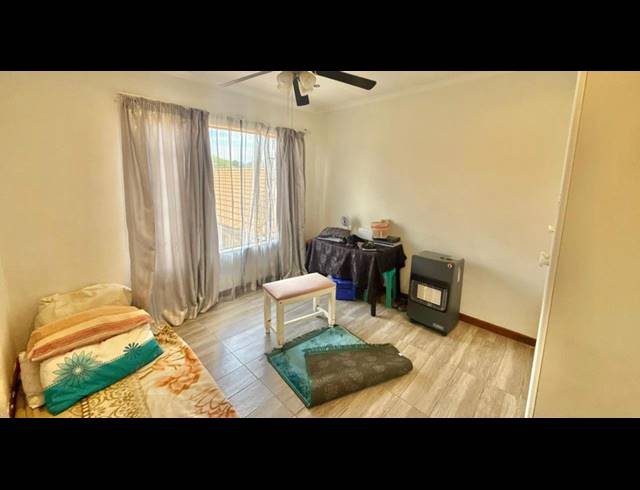 2 BEDROOM DUPLEX FOR SALE IN MONTANA TUINE